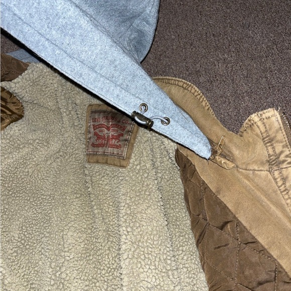 Men’s Levi Strauss Jacket - Picture 4 of 9